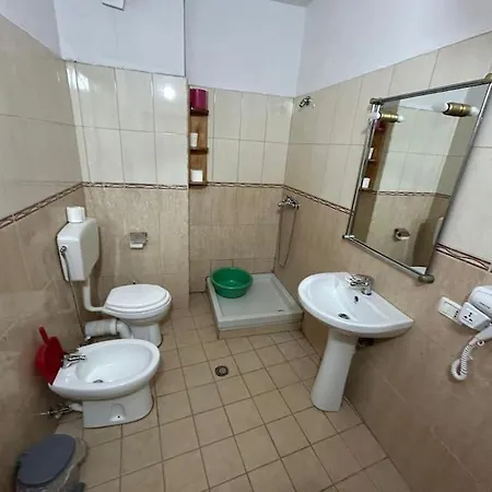 Rezidenca Hasanaj 29 * Durrës