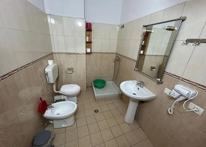 Rezidenca Hasanaj 29 دراس