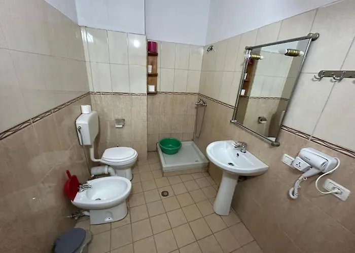 Rezidenca Hasanaj 29 * دراس